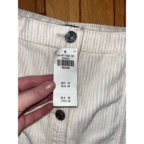 NWT Abercrombie & Fitch White corduroy mini skirt size M button front - Picture 2 of 3